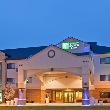 Holiday Inn Express Hotel & Suites Lincoln South By Ihg Exterior foto
