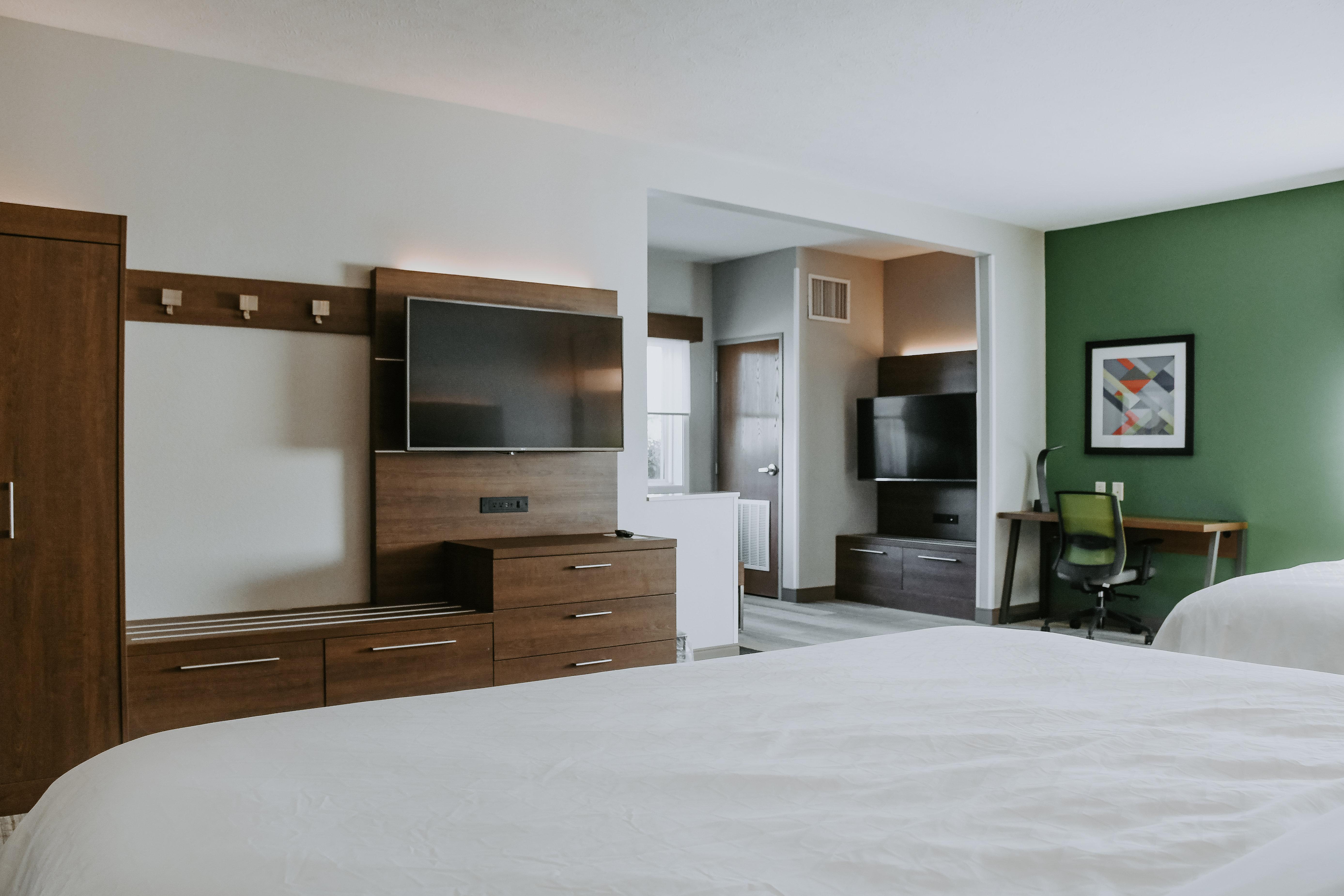 Holiday Inn Express Hotel & Suites Lincoln South By Ihg Exterior foto